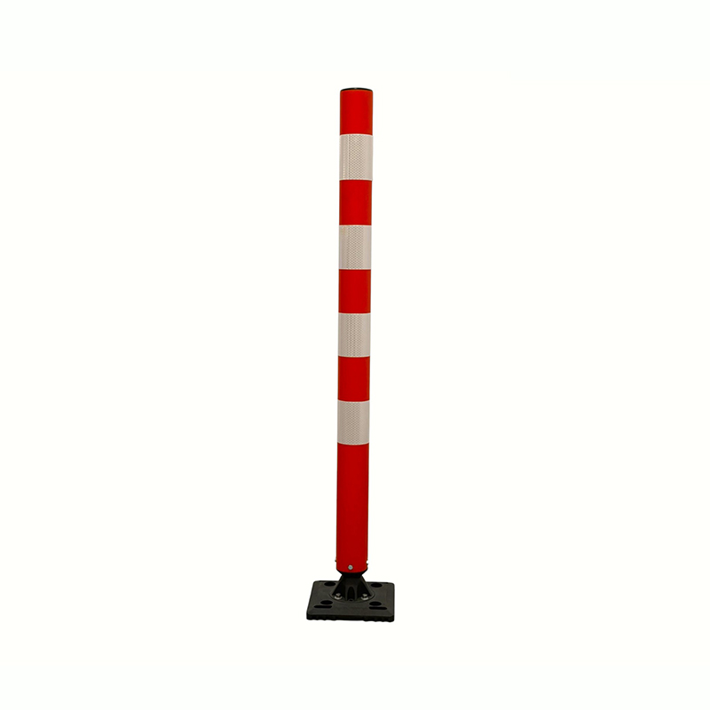 Ytmonterad trafikavgränsningsstolpe med nedskruvad bas