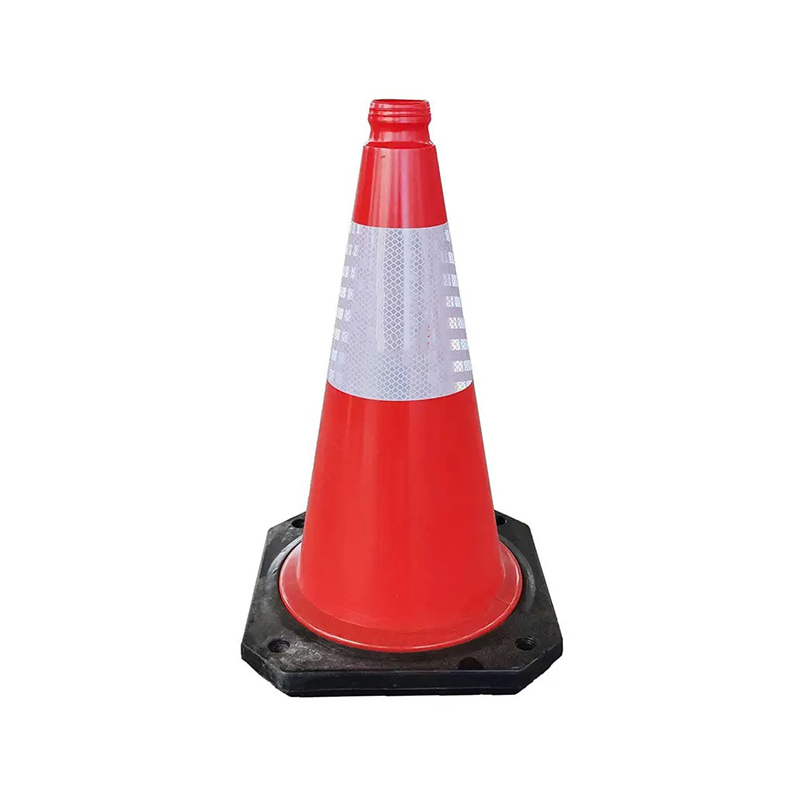Kraftig trafikkon i plast med gummibas