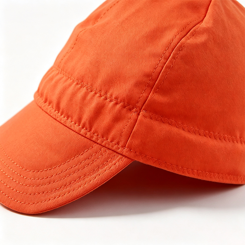 Flamskyddande tygsvetslock med kylnät